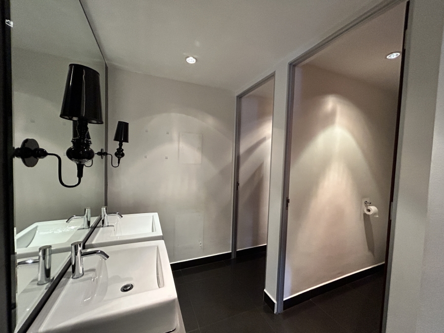 To Let commercial Property for Rent in Cape Town City Centre Western Cape